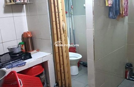 NHÀ LẠC LONG QUÂN 40M2 TRET 2 LẦU 4PN GIÁ CHỈ 4,5 TỶ